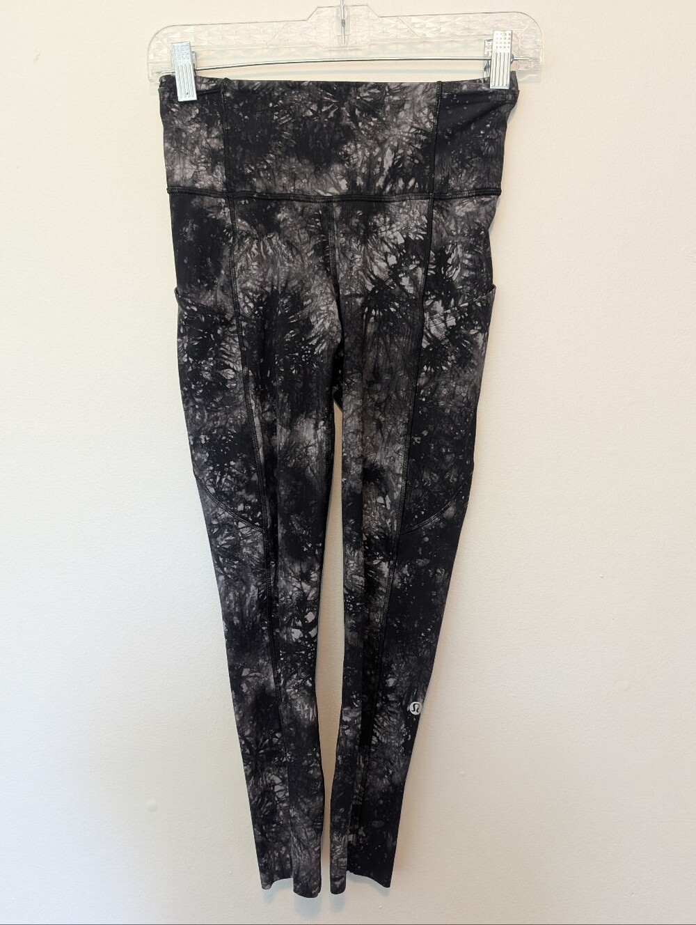 Lululemon Fast and Free 23" High Rise Crop Leggings Tie Dye Pockets Running 4